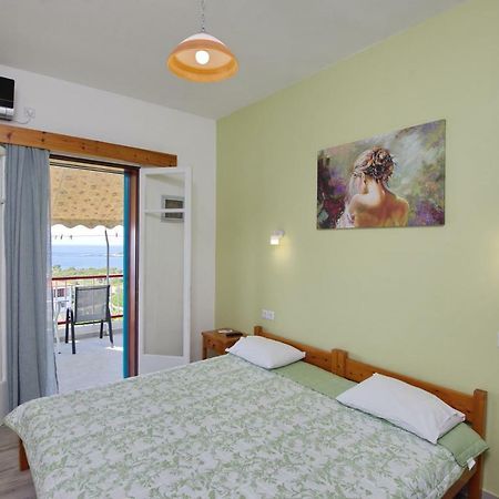 Αlexandros Apartment Вотси Экстерьер фото
