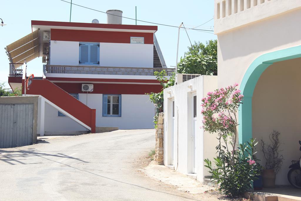 Αlexandros Apartment Вотси Экстерьер фото