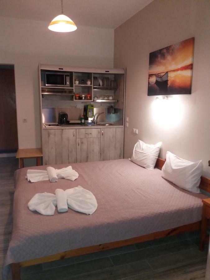 Αlexandros Apartment Вотси Экстерьер фото