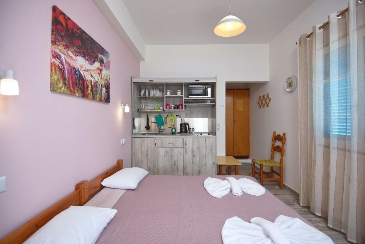 Αlexandros Apartment Вотси Экстерьер фото
